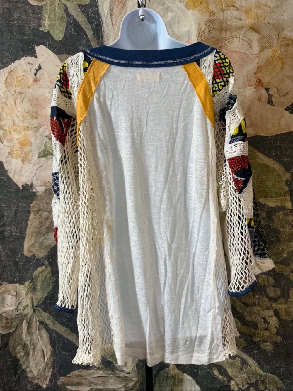 Free People We The Free  Serengeti Top Tee Shirt Size M